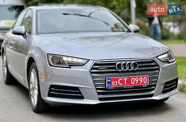 Седан Audi A4 2017 в 