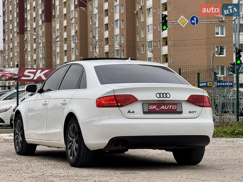 Седан Audi A4 2010 в Киеве