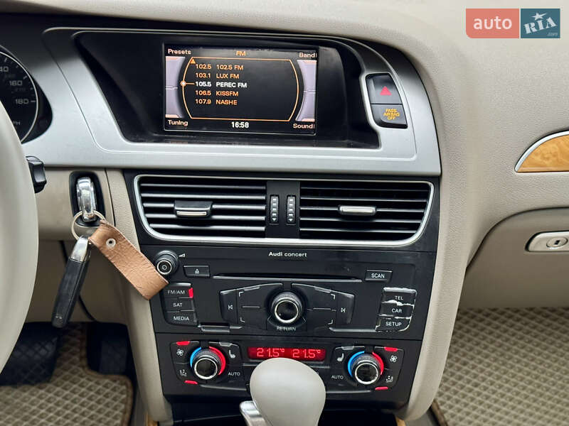 Седан Audi A4 2010 в Киеве