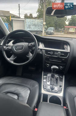 Седан Audi A4 2014 в 