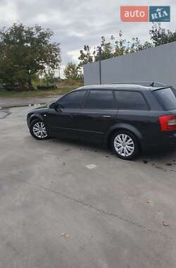 Универсал Audi A4 2003 в 