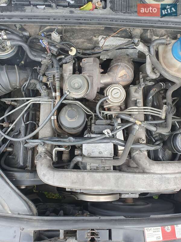 Универсал Audi A4 2003 в Теплике