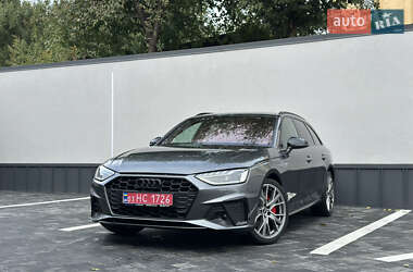 Audi A4 2022