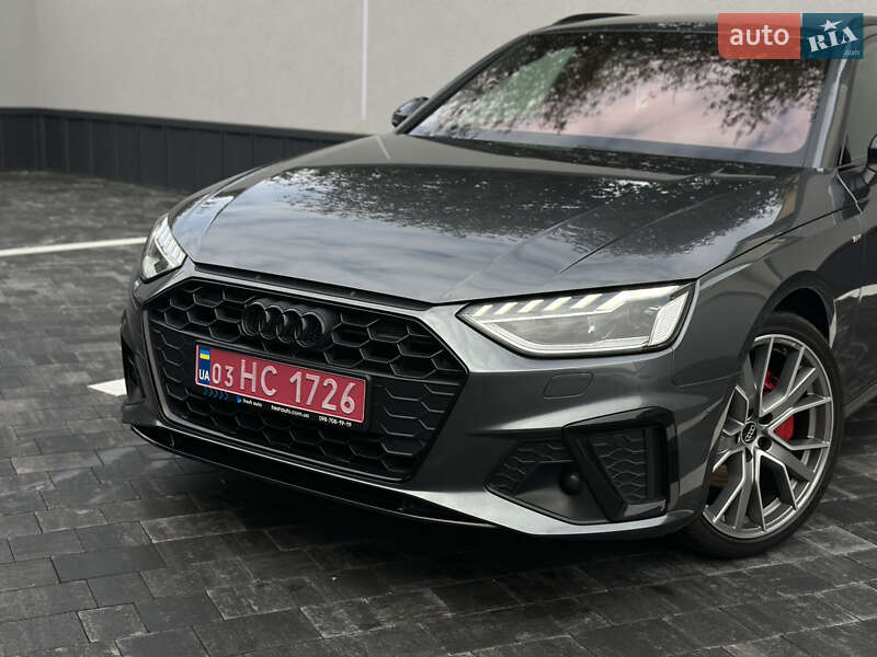 Универсал Audi A4 2022 в Ровно