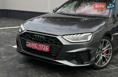 Универсал Audi A4 2022 в 