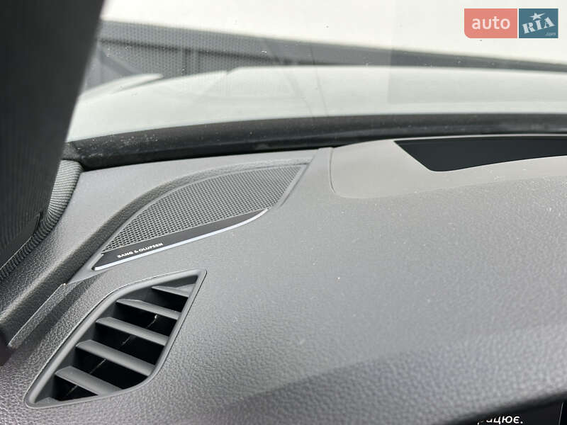 Универсал Audi A4 2022 в Ровно