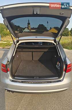 Универсал Audi A4 2015 в 