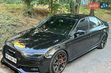 Audi A4 2014