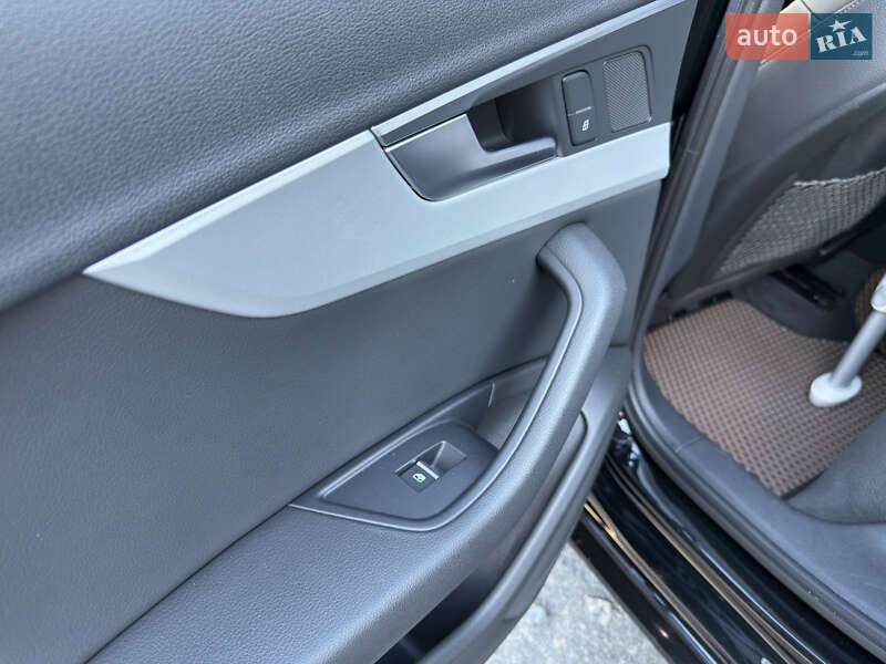 Седан Audi A4 2018 в Киеве фото 35 Седан Audi A4 2018 в Киеве