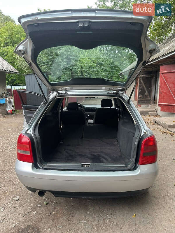 Универсал Audi A4 1998 в Кременце фото 9 Универсал Audi A4 1998 в Кременце