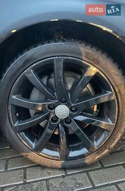 Седан Audi A4 2012 в 