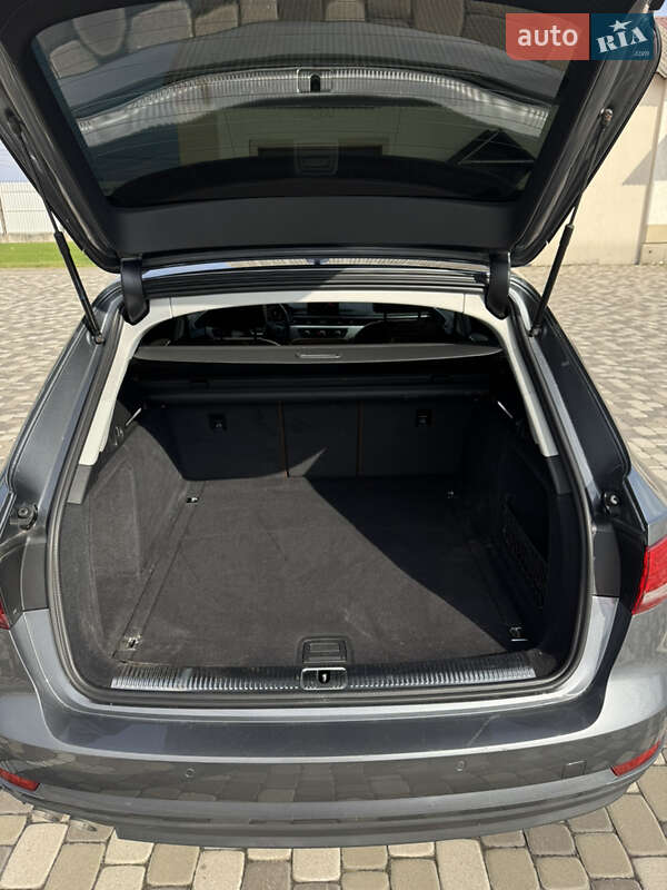 Универсал Audi A4 2016 в Киеве фото 7 Универсал Audi A4 2016 в Киеве