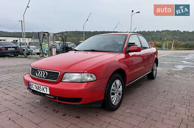 Седан Audi A4 1995 в 