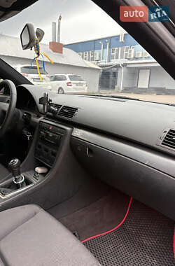 Универсал Audi A4 2003 в 