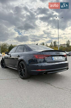 Седан Audi A4 2018 в 