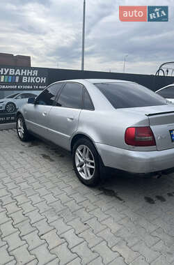 Седан Audi A4 1999 в Львове