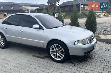Седан Audi A4 1999 в Львове