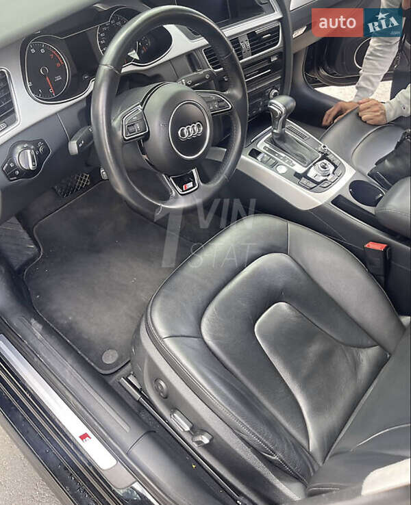 Седан Audi A4 2015 в Кривом Роге