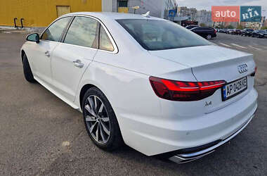 Седан Audi A4 2019 в 