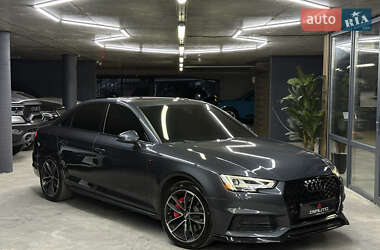 Audi A4 2015