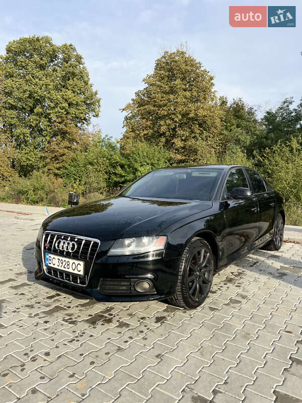 Седан Audi A4 2010 в Стрые