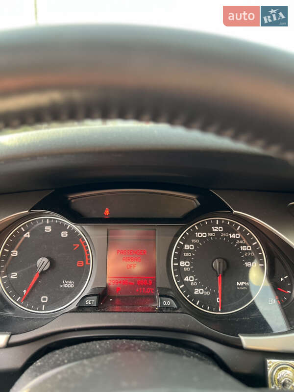 Седан Audi A4 2010 в Стрые