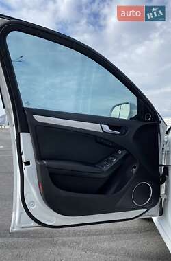 Седан Audi A4 2014 в 