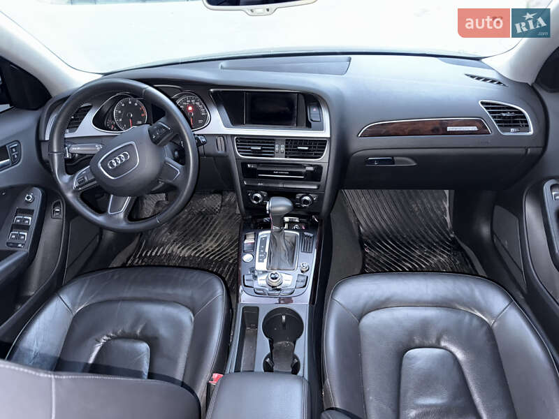 Седан Audi A4 2013 в Ирпене