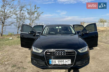 Седан Audi A4 2013 в 