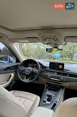 Седан Audi A4 2018 в 
