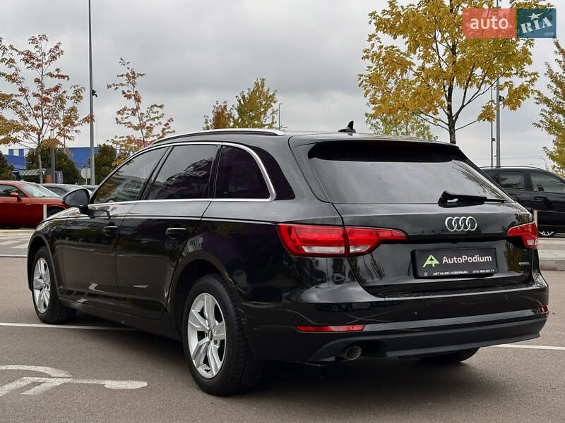 Универсал Audi A4 2017 в Киеве