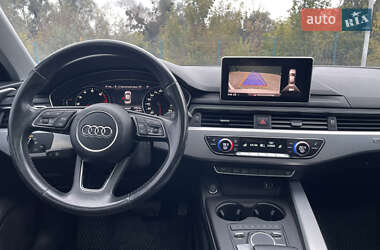 Седан Audi A4 2017 в 