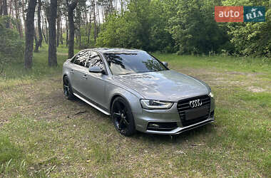 Седан Audi A4 2015 в Киеве