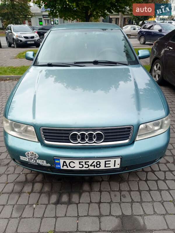 Седан Audi A4 1999 в Луцке
