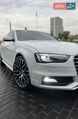 Audi A4 2015