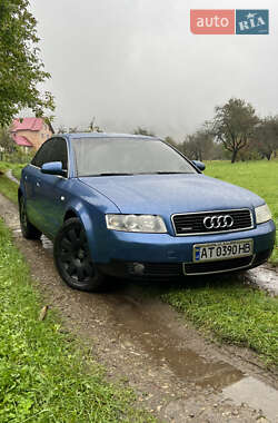 Седан Audi A4 2000 в Косове