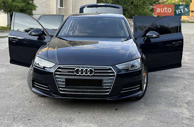 Седан Audi A4 2016 в 