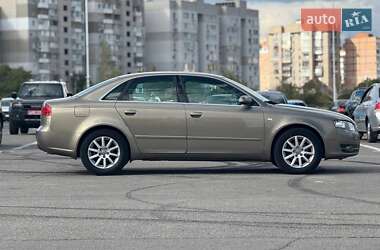 Седан Audi A4 2005 в 