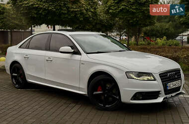 Седан Audi A4 2012 в 