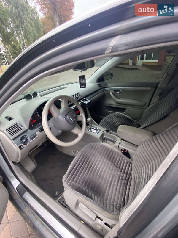 Седан Audi A4 2005 в Лубнах