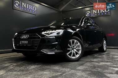Седан Audi A4 2023 в Киеве