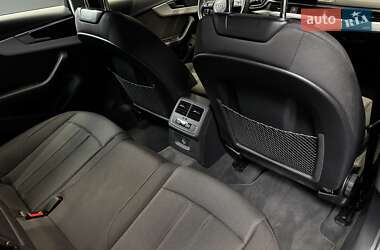 Седан Audi A4 2023 в 