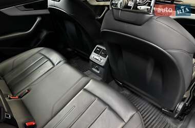 Седан Audi A4 2020 в 