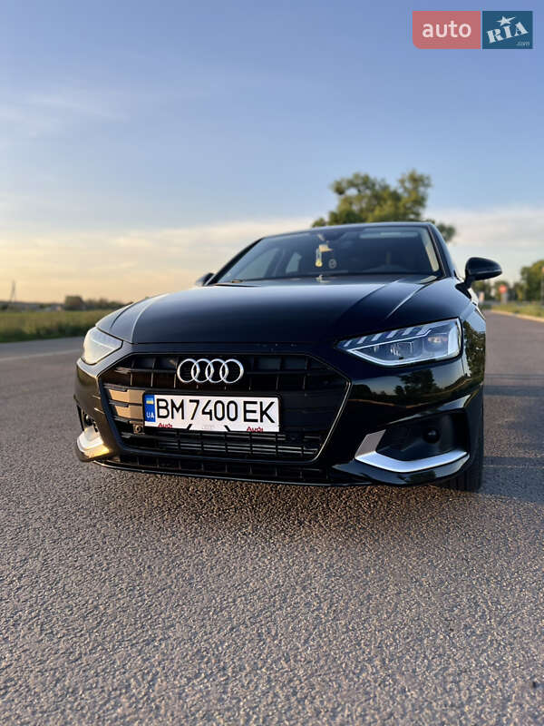 Седан Audi A4 2020 в Киеве