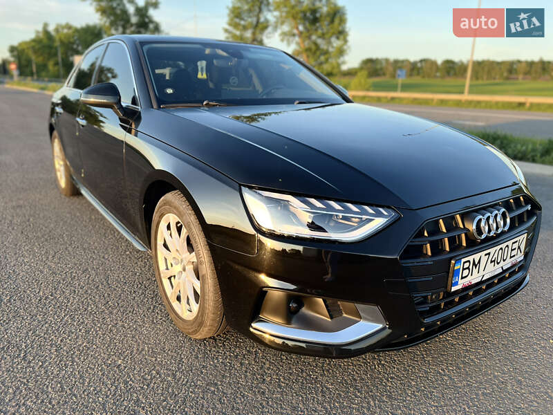 Седан Audi A4 2020 в Киеве