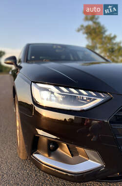 Седан Audi A4 2020 в Киеве