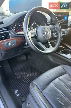 Седан Audi A4 2020 в Киеве