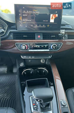 Седан Audi A4 2020 в Киеве