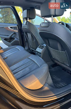 Седан Audi A4 2020 в Киеве