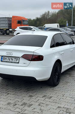 Седан Audi A4 2010 в 